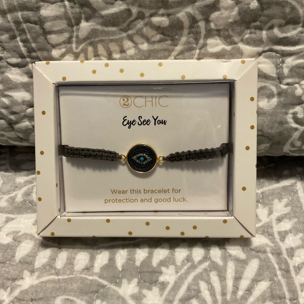 New In Box Eye See You Bracelet